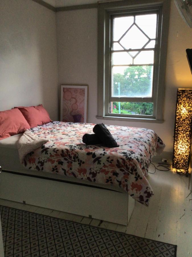 Bert'S Backpackers Pansiyon Sidney Dış mekan fotoğraf